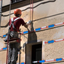 Peinture façade : changez l'apparence de votre maison avec une nouvelle couleur éclatante Pierrelatte